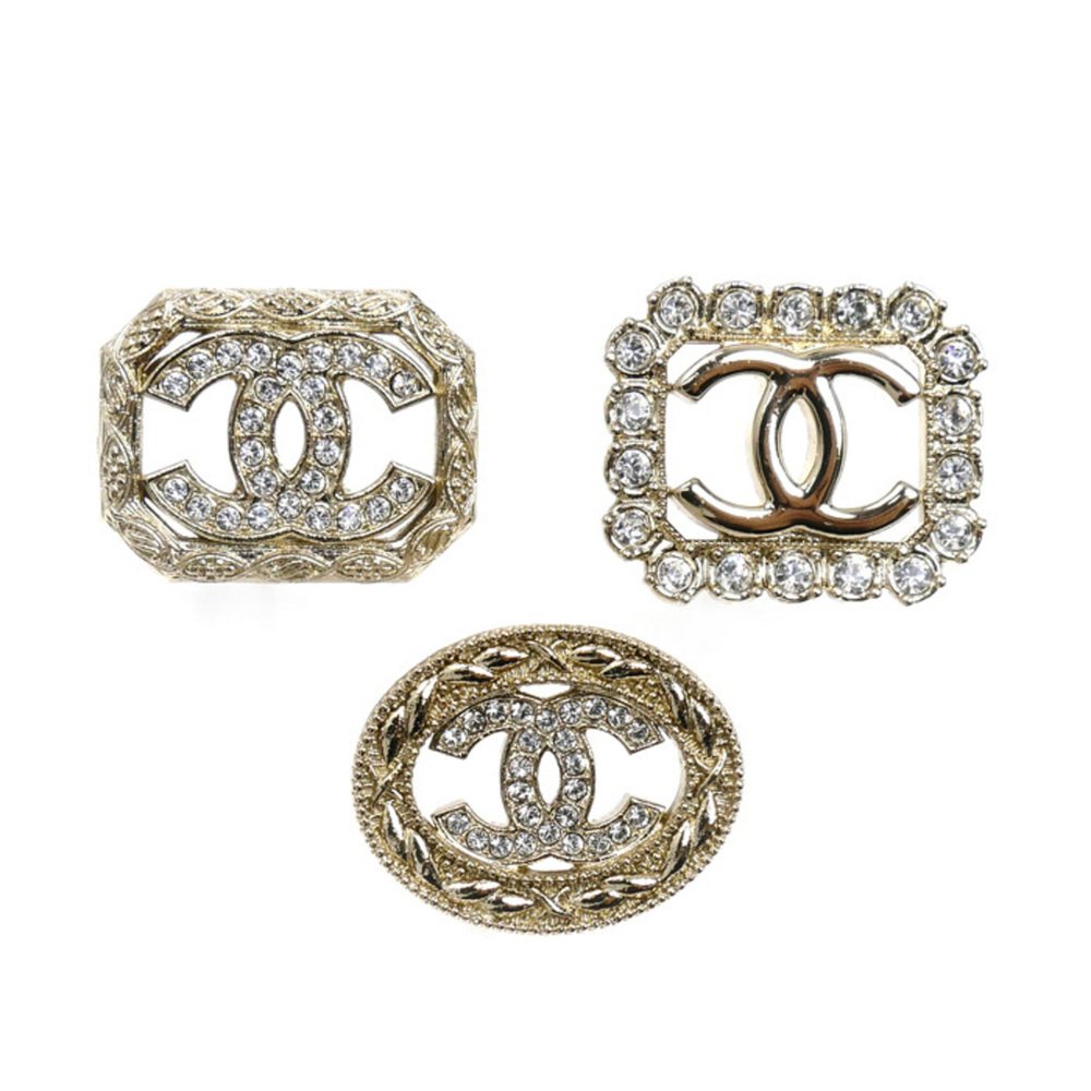CHANEL Authentic Logo Brooch